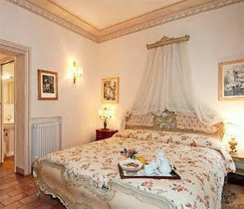 Villa Lombardi Camaiore Luaran gambar